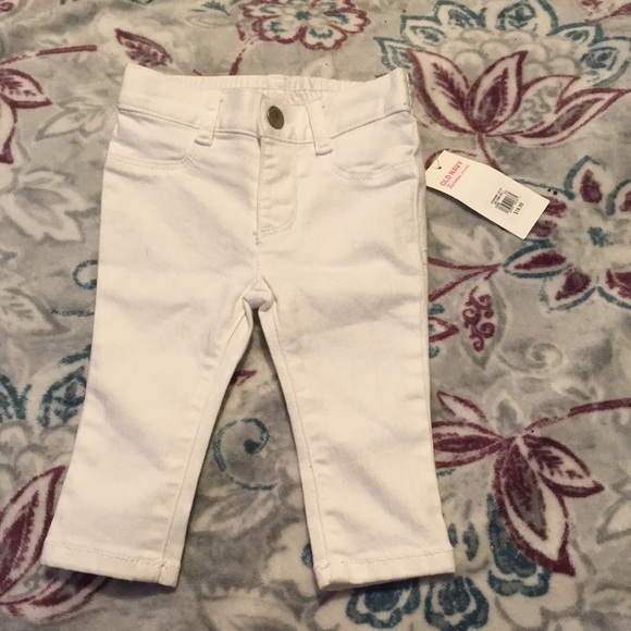Old Navy Other - NWT baby girl pants